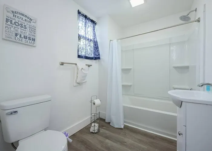 Country house Cozy Convenient Near Offers Pensacola