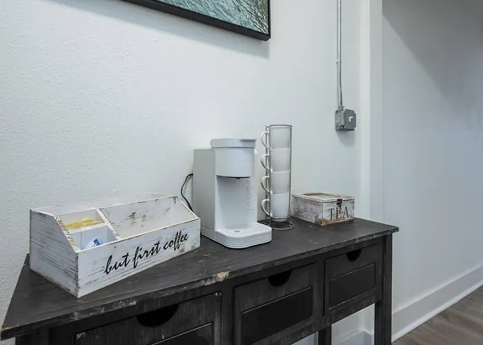 Cozy Convenient Near Offers Country house *